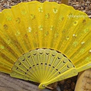 Oshun Fan Blessed ~Abanico de Oshun ~Bendecido Ochun ~ Osun ~Santeria / Ifa / Yoruba~