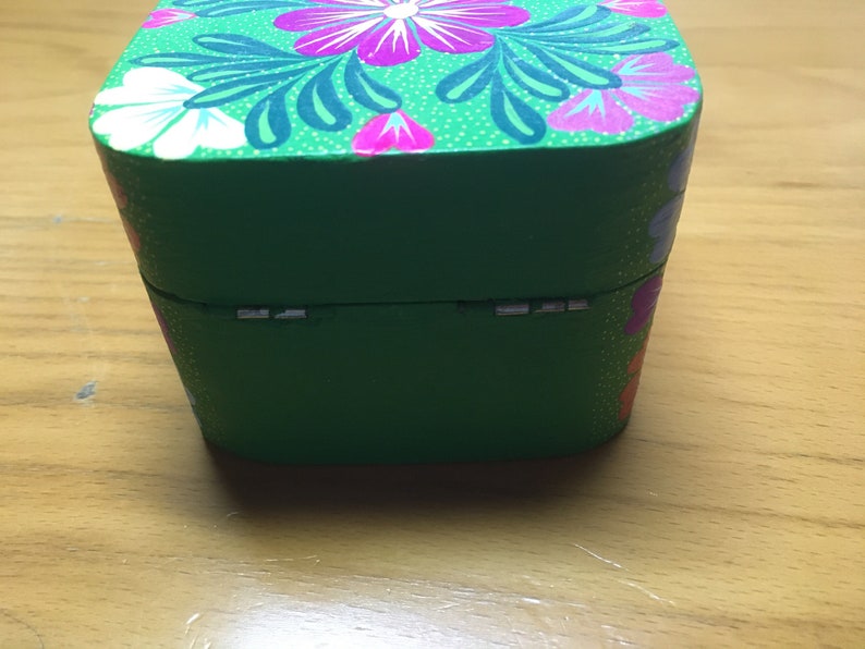 Green Oaxacan Hand Made JewelryTrinketKeepsake Box Made From Copal Wood In Alebrije Style