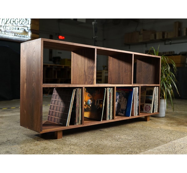 Small Record Player Table Vinyl Record Storage Turntable Stand Varezzo