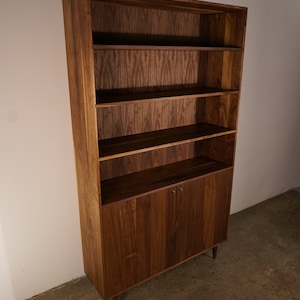 Robinson Cabinet Bookcase, Modern Bookcase, Solid wood Bookcase, Bookshelf with door cabinet shown in walnut image 2