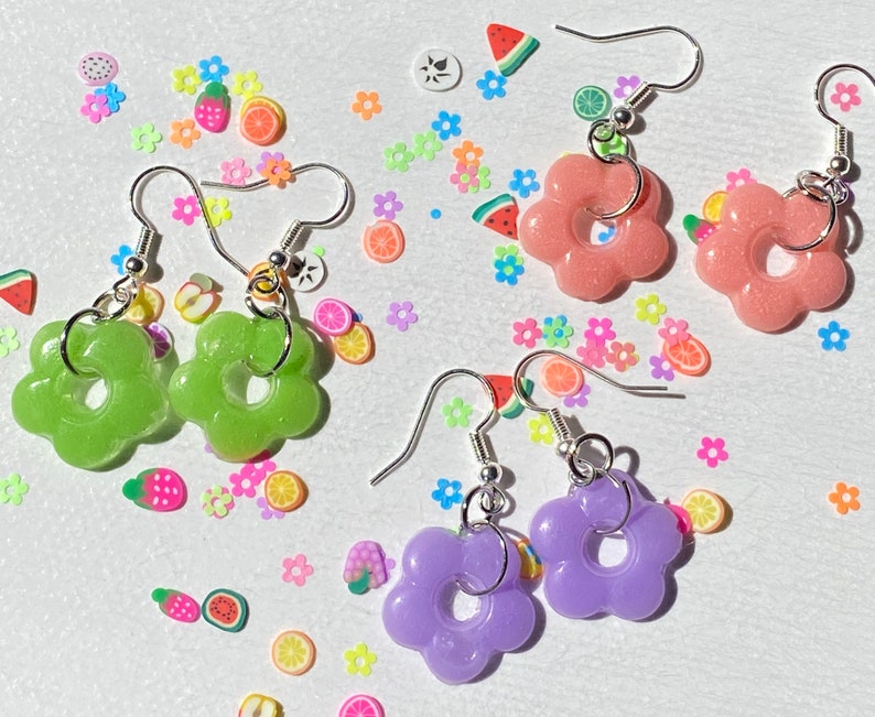 How To Style Y2K Earrings