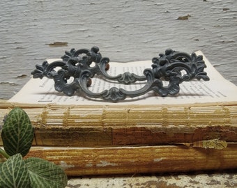 2 French Provincial, French Country Farmhouse Drawer Pulls, FixerUpper Dresser Pulls, Victorian, ShabbyChic  Drawer Pulls,  FP-CC-2