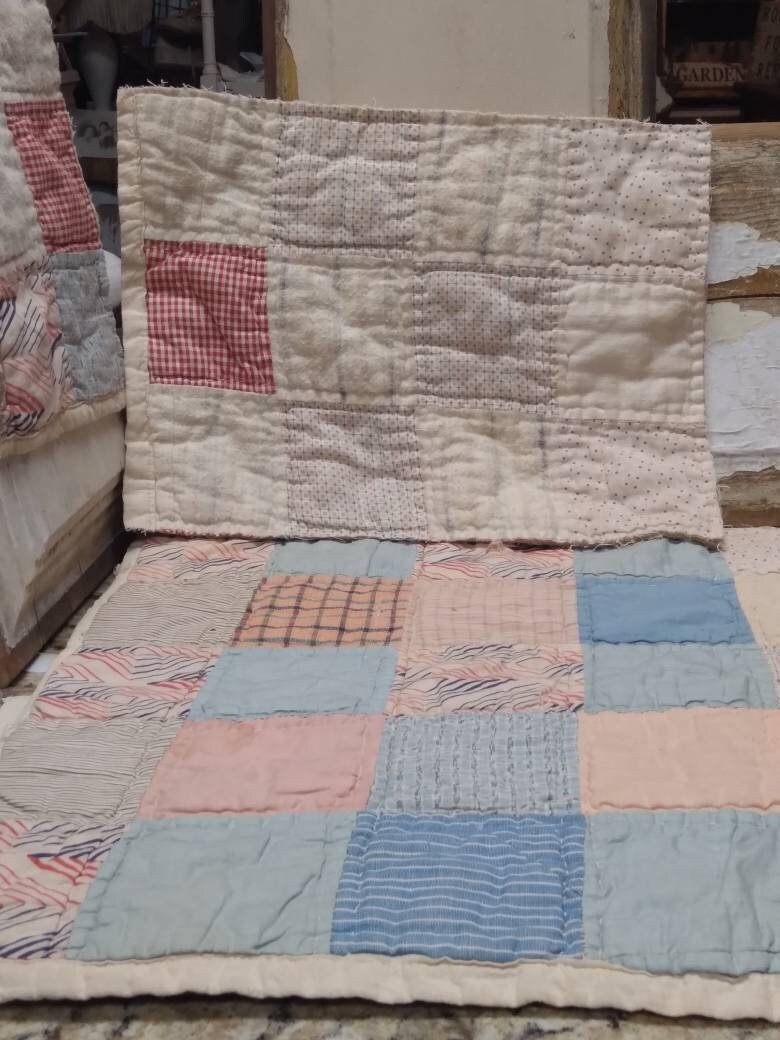 3 Antique Quilt Squares Vintage Farmhouse Primitive Quilt Etsy