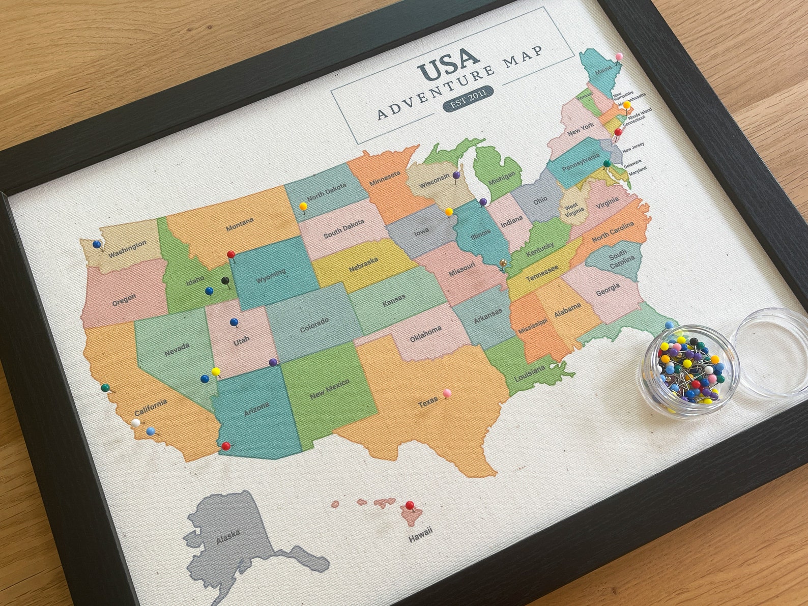 Push Pin USA Map Vintage Simple Minimal Map With Colored - Etsy