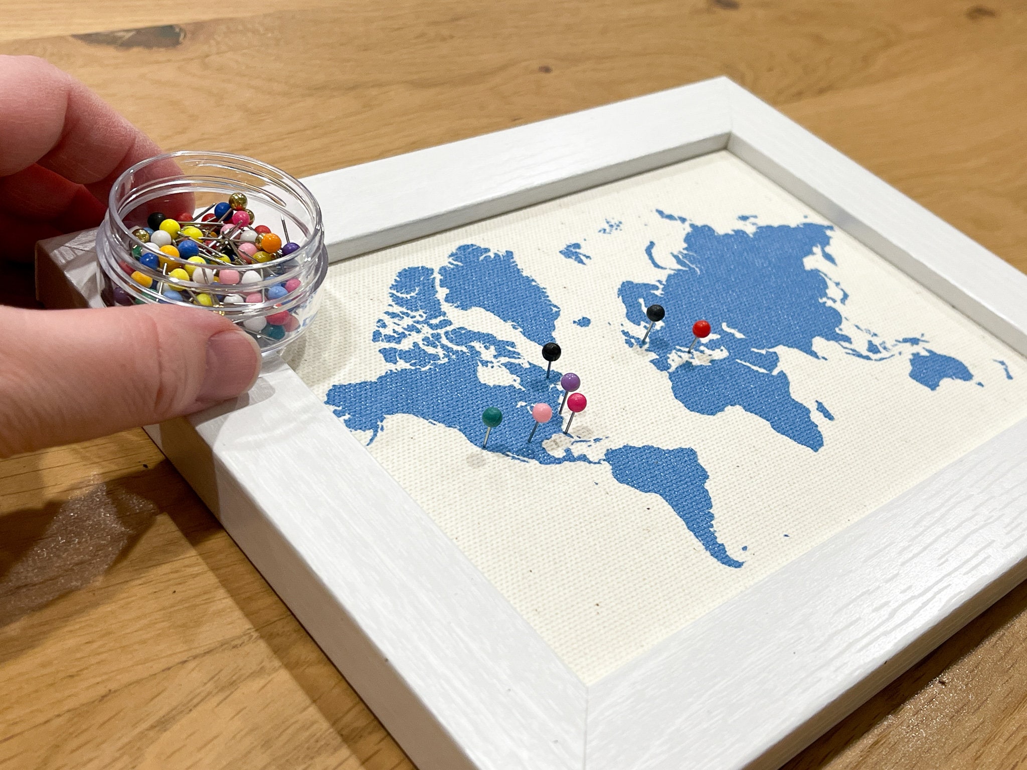 Framed World Map With Push Pins: Personalized Travel Tracker (5x7) Mini ...