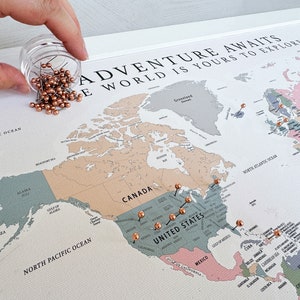 Grande affiche de carte du monde, carte avec punaises pour suivre les voyages, carte politique détaillée précise du globe, art postal du monde, carte murale de voyage personnalisée