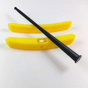 Eixo turco em tamanho real (pronto para enviar amarelo / preto - pedidos personalizados disponíveis na escolha da cor)