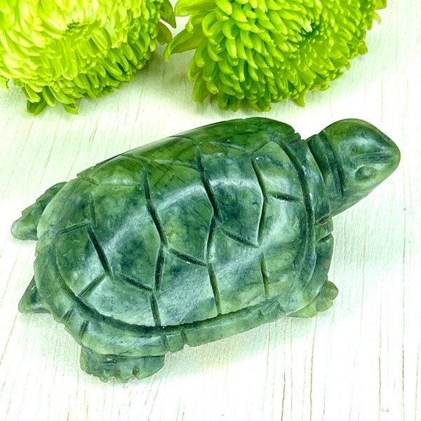 Green Jade Turtle Carved Crystal Tortoise Unique Gift Tortuga Figurine Animal Statue