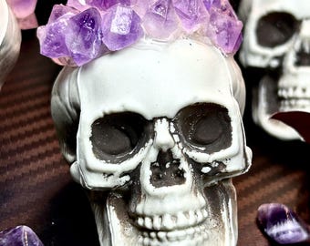 Amethyst Skull Plastic Skull Witchy Spooky Halloween Decor Amethyst Geode Goth Gift for Friend Samhain Summerween
