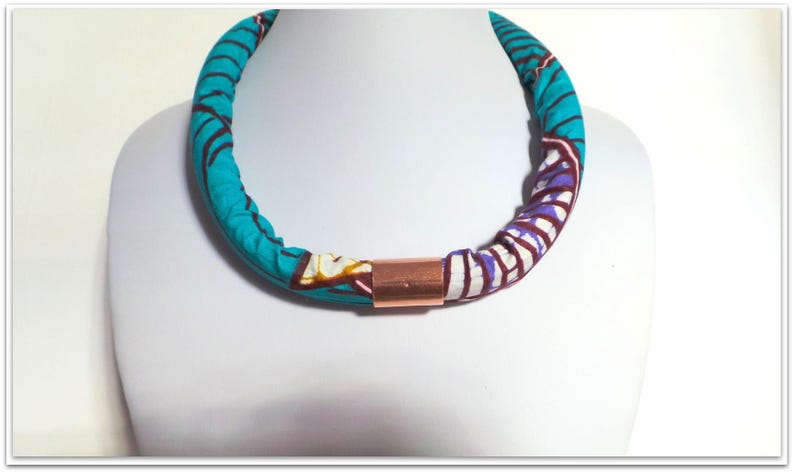 Necklace tribe of the Banu wax wax for a spirit of ethnic and chic fabric