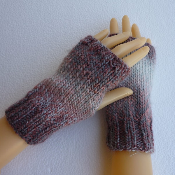 Mitaines femme hiver, laine multicolore, dégradé gris rouge, gants tricot, cadeau noël