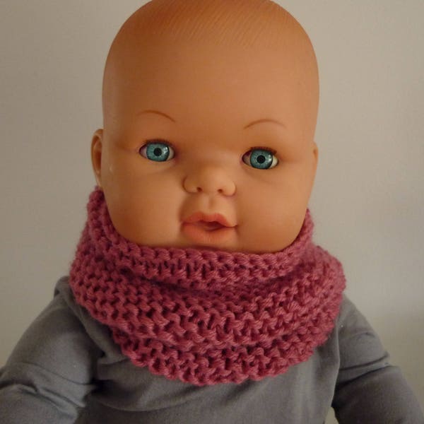 Echarpe snood bébé, écharpe bébé, laine vieux rose, col tube tricot, cadeau naissance