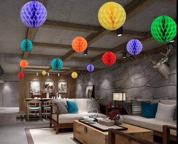 5pcs Lot Diy Tissue Paper Honeycomb Balls Hanging Paper Balls Honeycomb Paper Wedding Birthday Showers Christmas Space Decoration