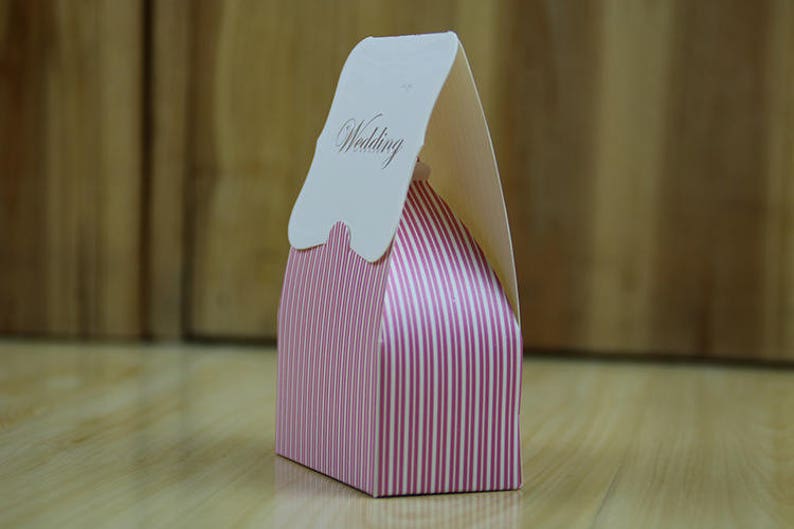 Paper Bags Wedding Candy Buffet Paper Candy Bags 50pcs,100pcs Striped wedding Bags Birthday Favor Bags Candy Treat Bag Party Bags