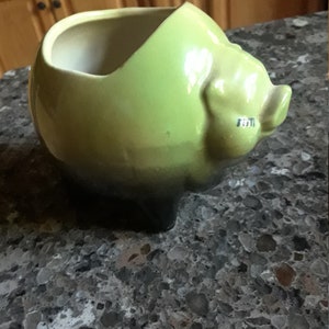 Shawnee Pottery Roly Poly Pig Planter image 2