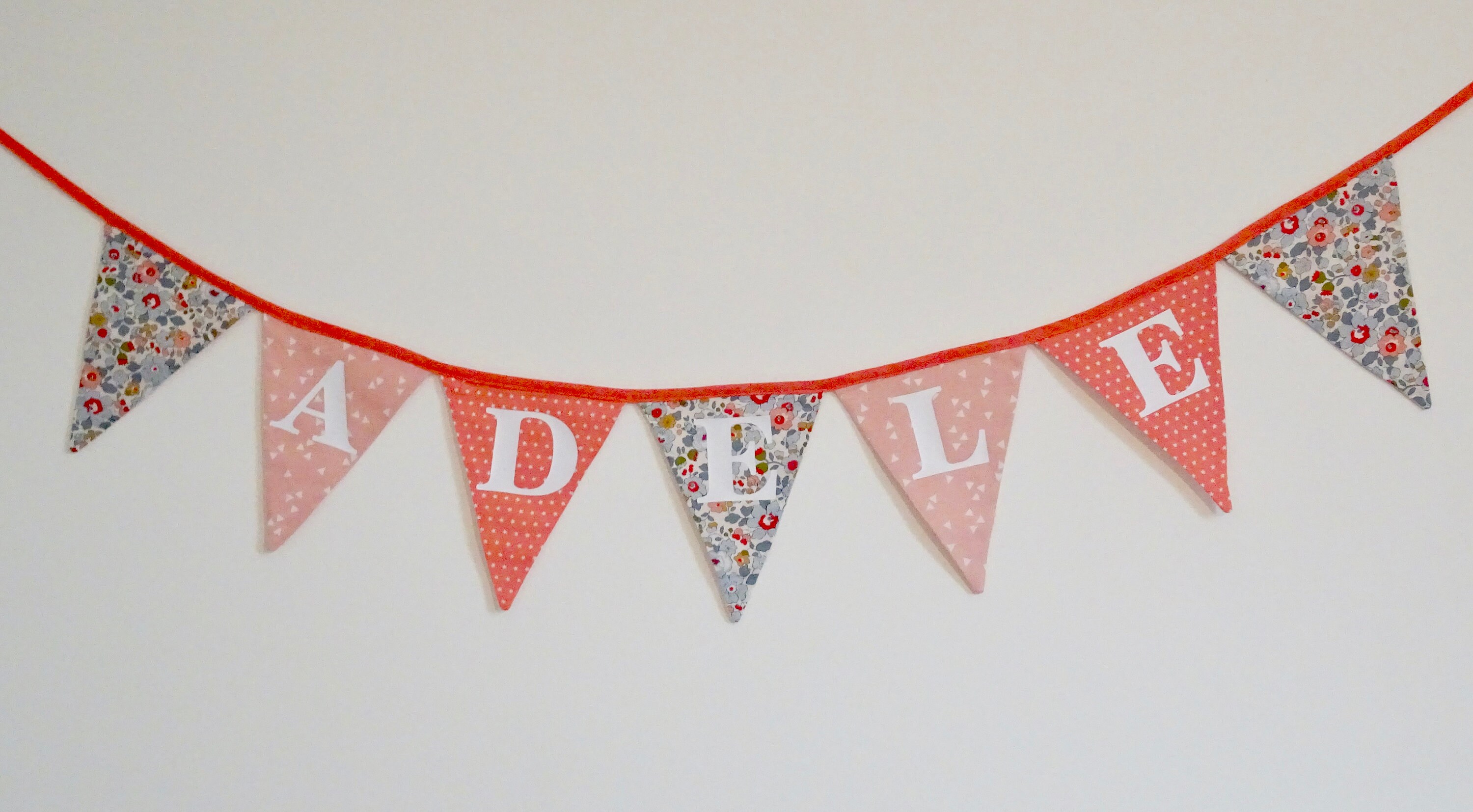 Guirlande Prénom Personnalisée, Guirlande de Fanions en Liberty, Cadeau Naissance