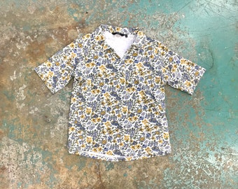 Vintage Floral Polo Shirt, Interesting / Nice Cut - Size 18” x 22.5”