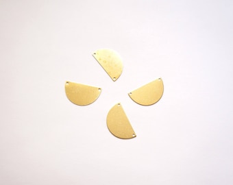 Pendentifs demi-rond laiton brut doré 26*15 mm × 10