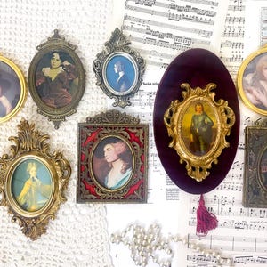Vintage Italian Style Gold Frames: Ornate Gallery Wall Decor
