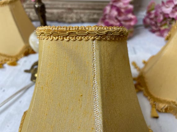 Abat-jour Vintage Crème 30 Cm : La Touche Rétro Qui Va Transformer Ta Pièce !