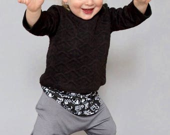 Kids Geometric Sweatshirt | Toddlers Black Sweatshirt | Black Sweater | Vegan Sweatshirt | Minimalistic Shirt | Unisex Kids Clothes UMMOK