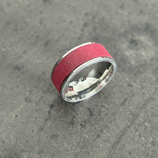 Bague argent cuir rouge framboise