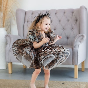Leopard baby dress top