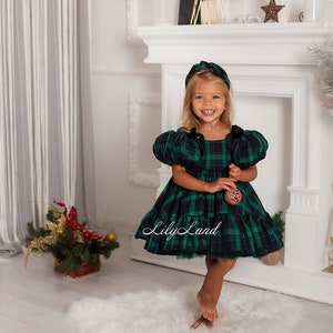 mini dress emerald green Lea - Stone Cut_Round Brilliant main image 1