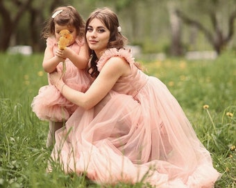 Vestidos de madre e hija a juego, vestido de media pantorrilla lindo y elegante para mamá y yo, mamá y bebé a juego de color topo, vestido de cumpleaños de mujer midi y bebé