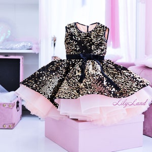 green emerald velvet dress Black Flower Girl Dress with Gold Bowknot main image 1