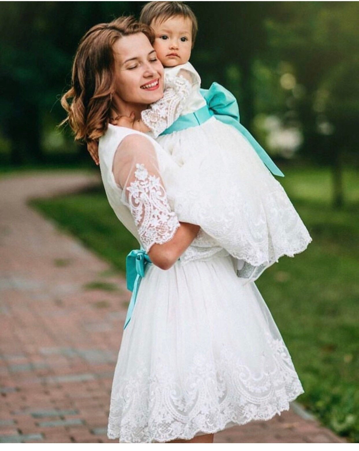 matching dress mum and daughter