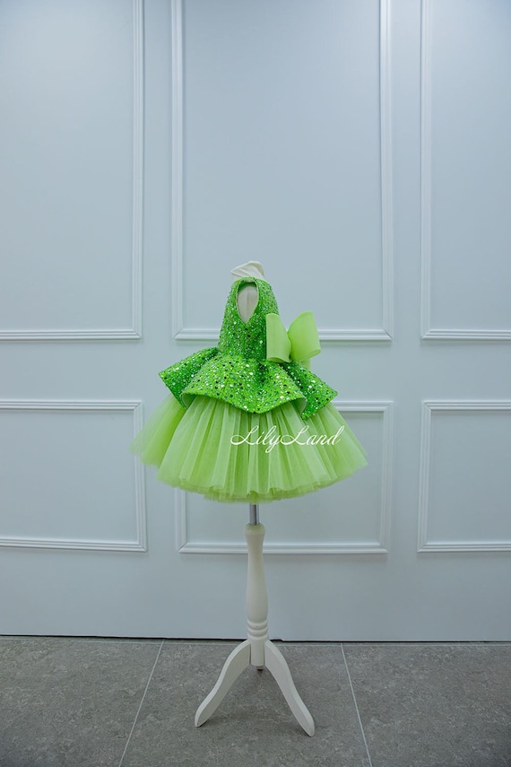slim fit dress slacks Zapaka Women Prom Dress A-Line V Neck Floor-Length Beaded Tulle Light Green Evening Dress with Slit, Light Green / US2 main image 1