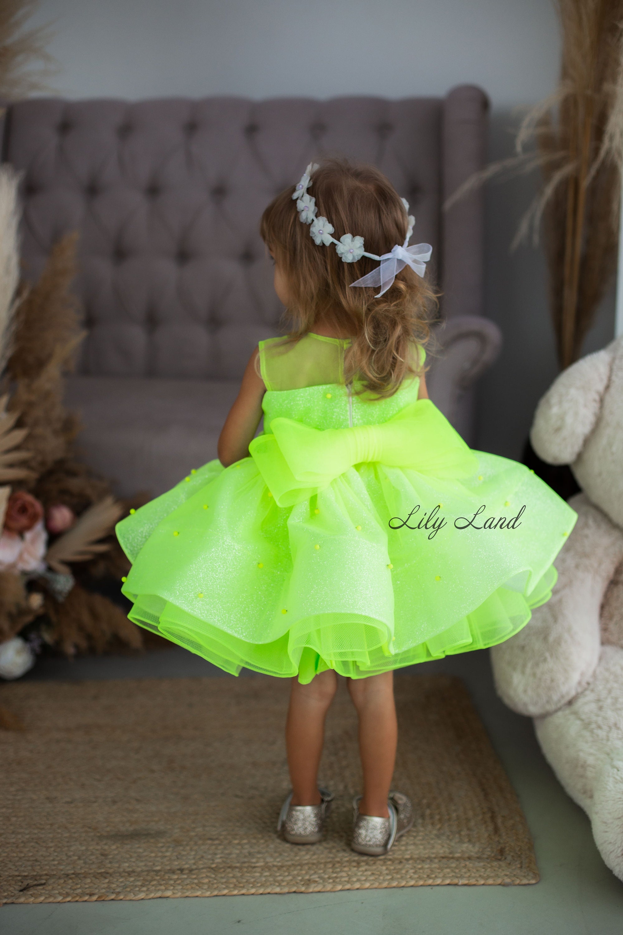Pale green best sale flower girl dresses