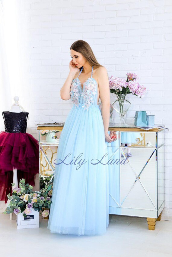 light blue wedding outfit