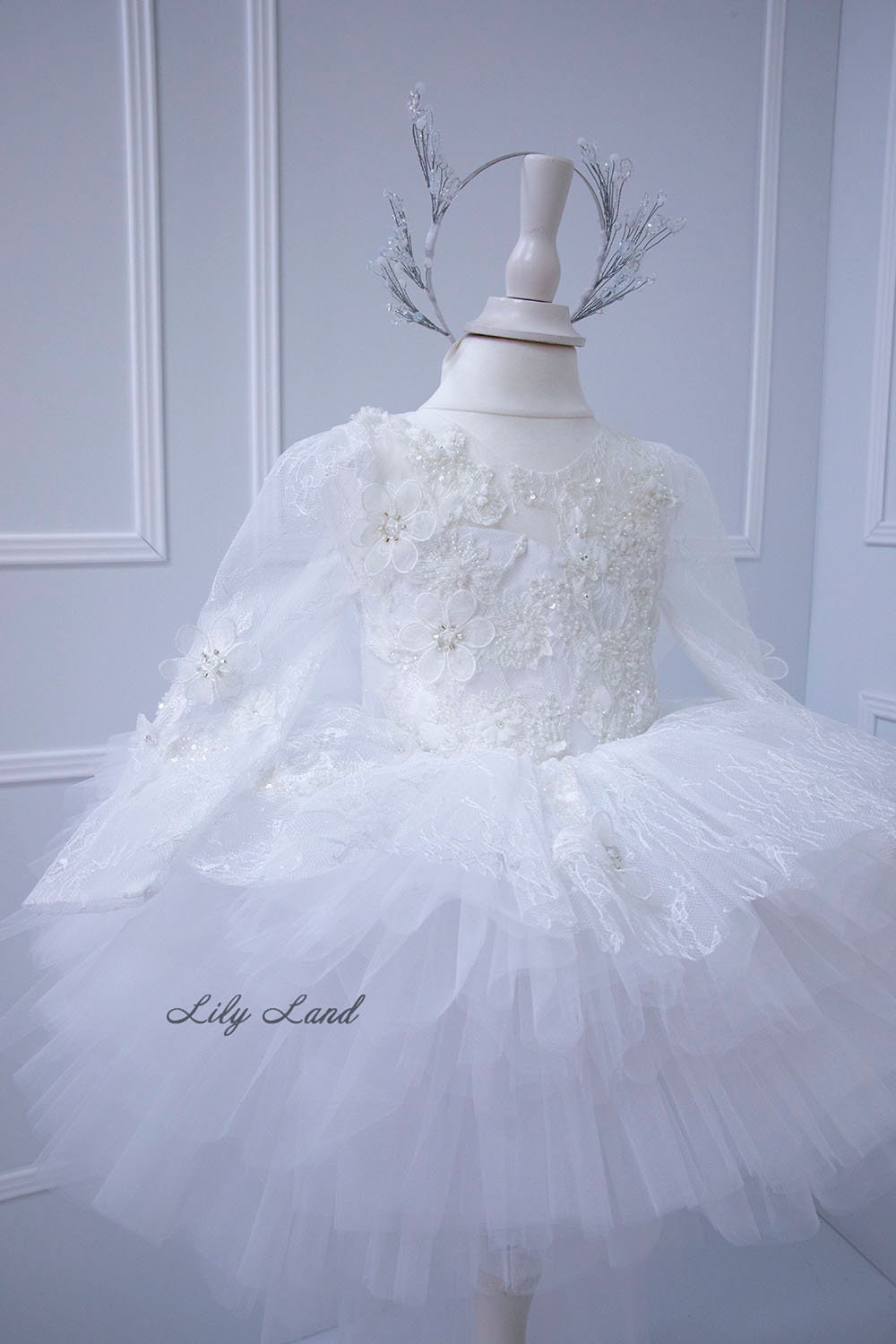 First Communion Dresses& Gowns For Girls