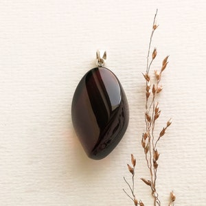 Elegant cherry amber pendant, twisted original amber pendant, amber silver jewelry, natural Baltic amber jewelry, gemstone dark red pendant