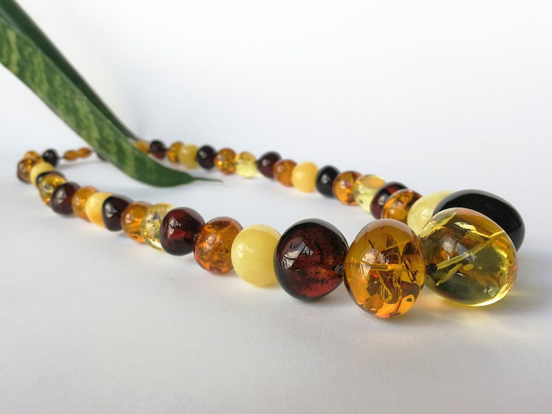 Natural Baltic amber multicolor round beads necklace genuine mix color rondelle nuggets shape details jewelry large size summer statement