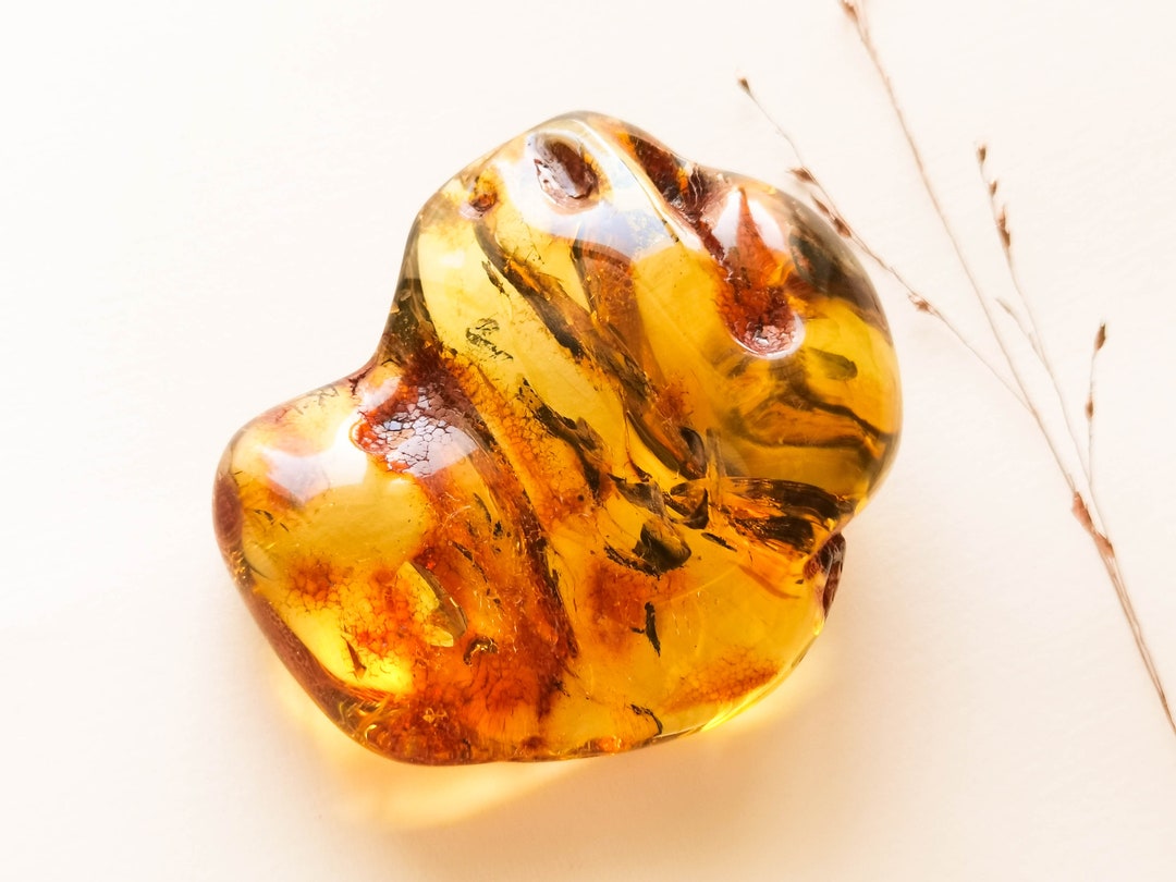 Natural Baltic Amber Souvenir Stone Mountain Climber Hiker Gift Nature natural-baltic-amber-souvenir-stone-mountain-climber-hiker-gift-nature