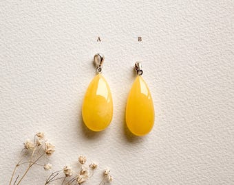 Small butterscotch color Baltic amber drop shape pendant, royal white amber jewelry silver 925, natural gemstone jewelry, yellow stone charm