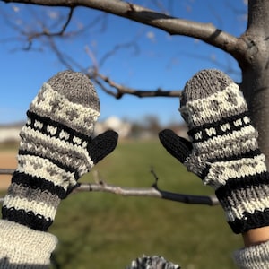 Hand Knitted Sherpa Wool Mittens: Fleece Lined, Made in Nepal