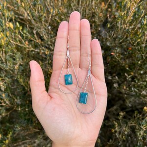 Blaue Apatit Kristall Teardrop Ohrringe
