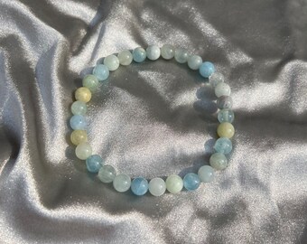Multicolored Aquamarine Stretch Bracelet