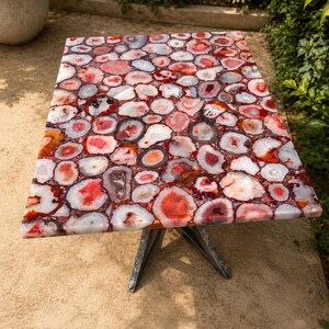 Red Agate Stone Dining Table Natural Gemstone Mosaic Handmade Luxury Furniture Modern Art Dining Décor