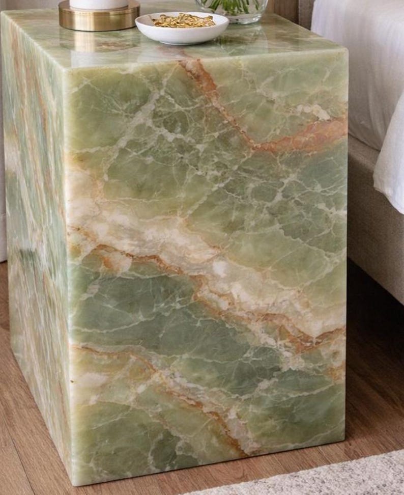 Natural gemstone nightstand with lamp and flower vase