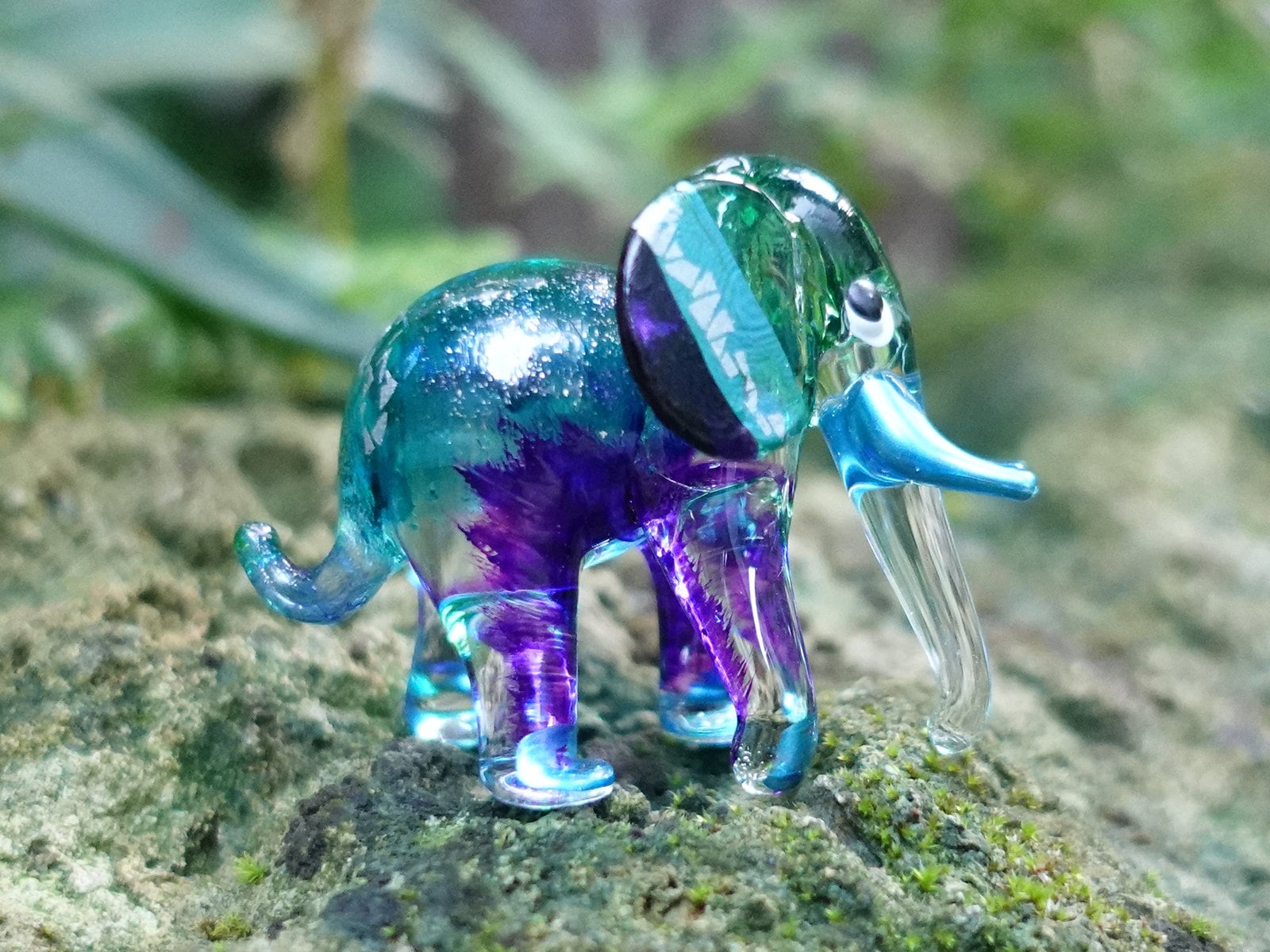 象の小さなミニチュアフィギュア動物手吹きガラスアートコレクション