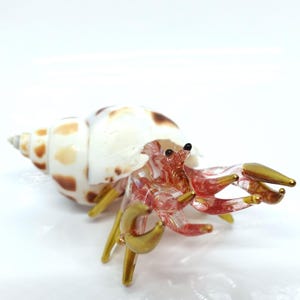 Red Seashell Hermit Crab Figurines Hand Blown Glass Mix Natural Shell Beach Animals Collectible Gift Home Decor
