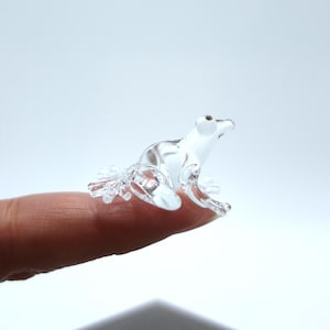 Tiny Micro Crystal Frog Figurines Hand Blown Clear Glass Art Sea Animals Collectible Gift Home Decor
