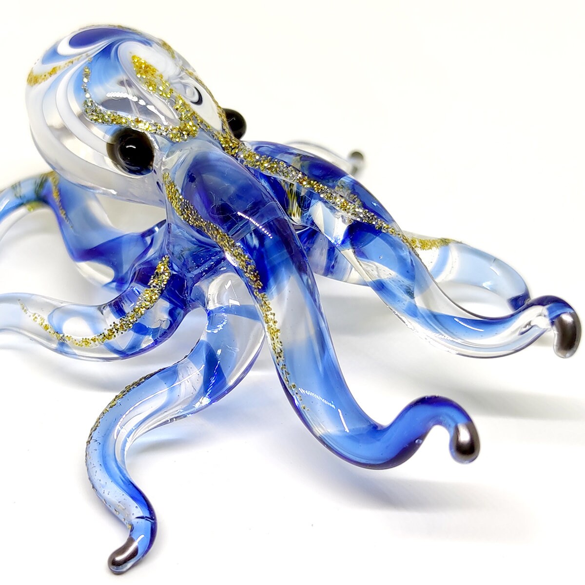 Цветной осьминог. Осьминог заморозка. Осьминог 5. Стрижка осьминог женская. Калифорнийский двупятнистый осьминог.