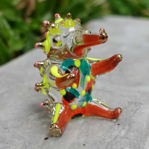 Egel zittend stekelvarken miniatuur beeldjes dieren handgeschilderd meerkleurig geel geblazen glaskunst gouden rand verzamelobject cadeau ingericht