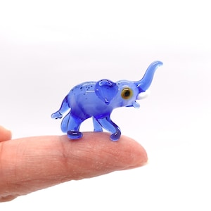 Elephant Tiny Figurines Hand Blown Color Glass Art Animals Collectible Gift Home Décor, Trunk Up